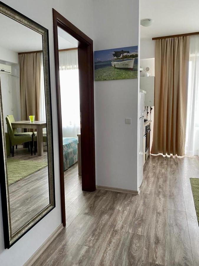 Belle Sea View Apartment Mamaia Exterior photo